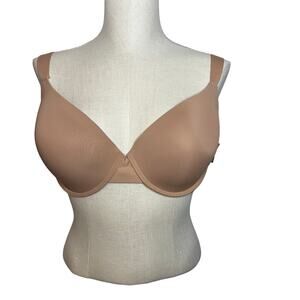 Vince Camuto nude full coverage no show bra Size 40C